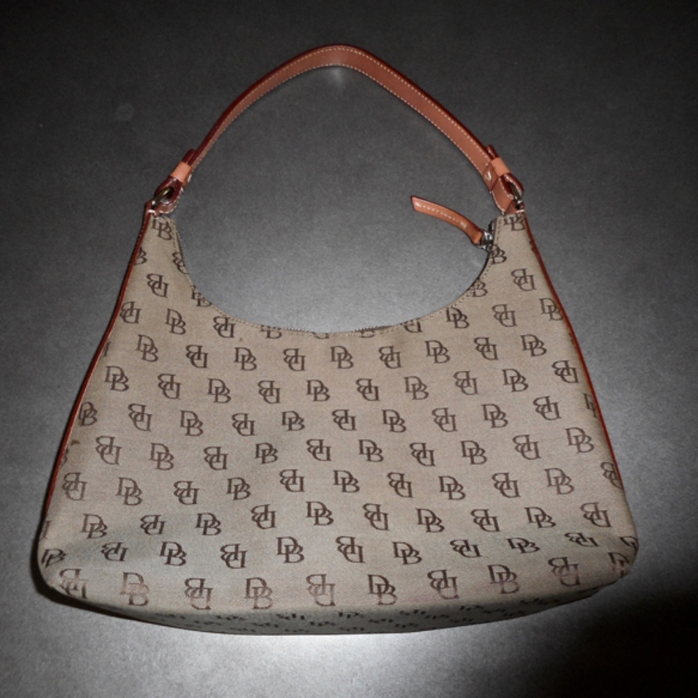 gently used Dooney and Bourke 12" x 8" bag